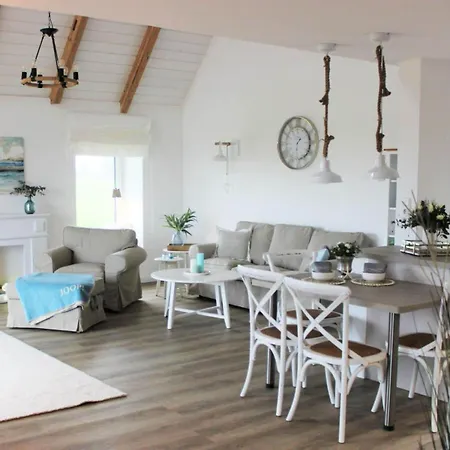 Apartament Tranquil With Garden